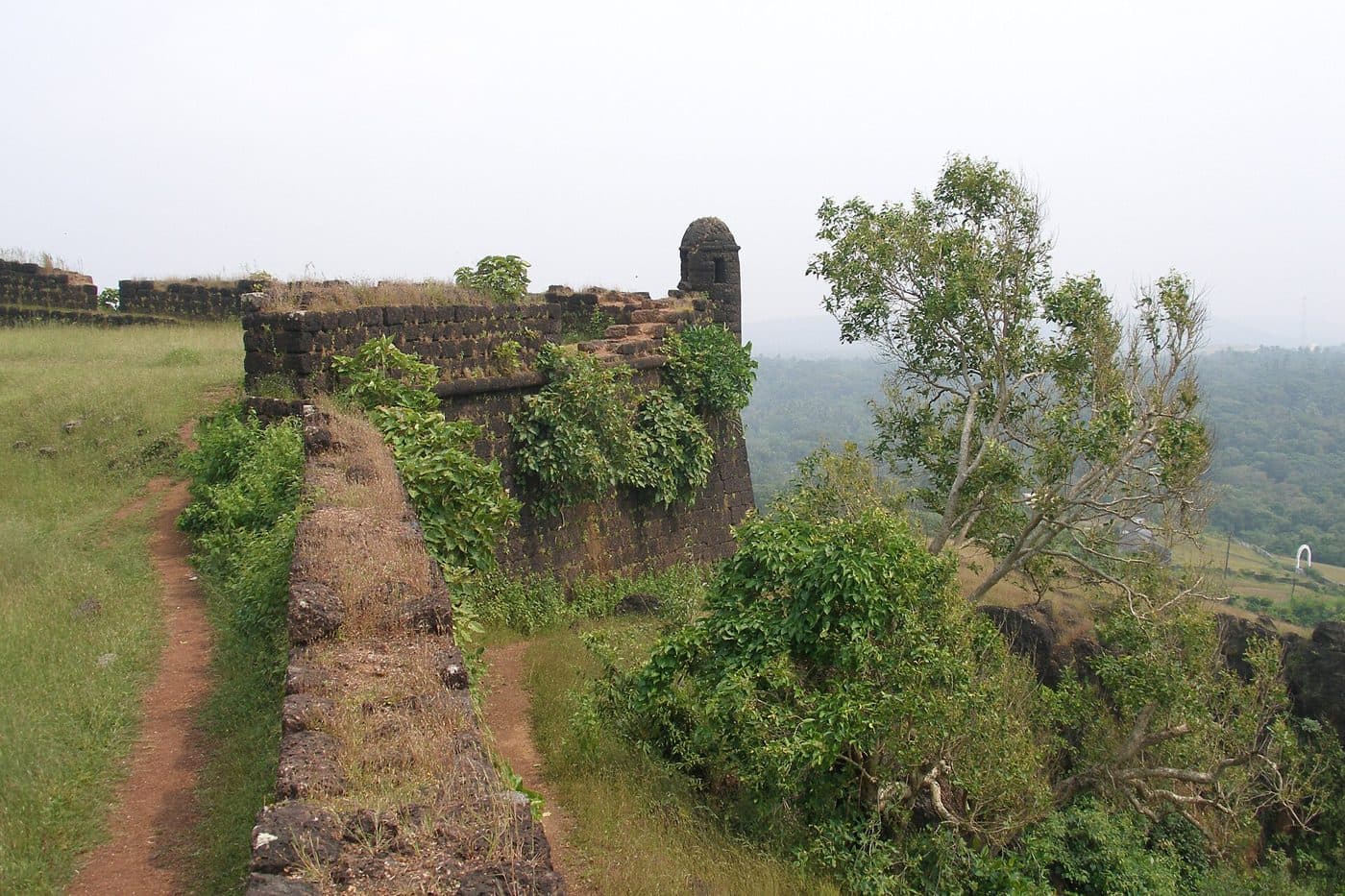 Laterite walls of Chapora Fort above the sea